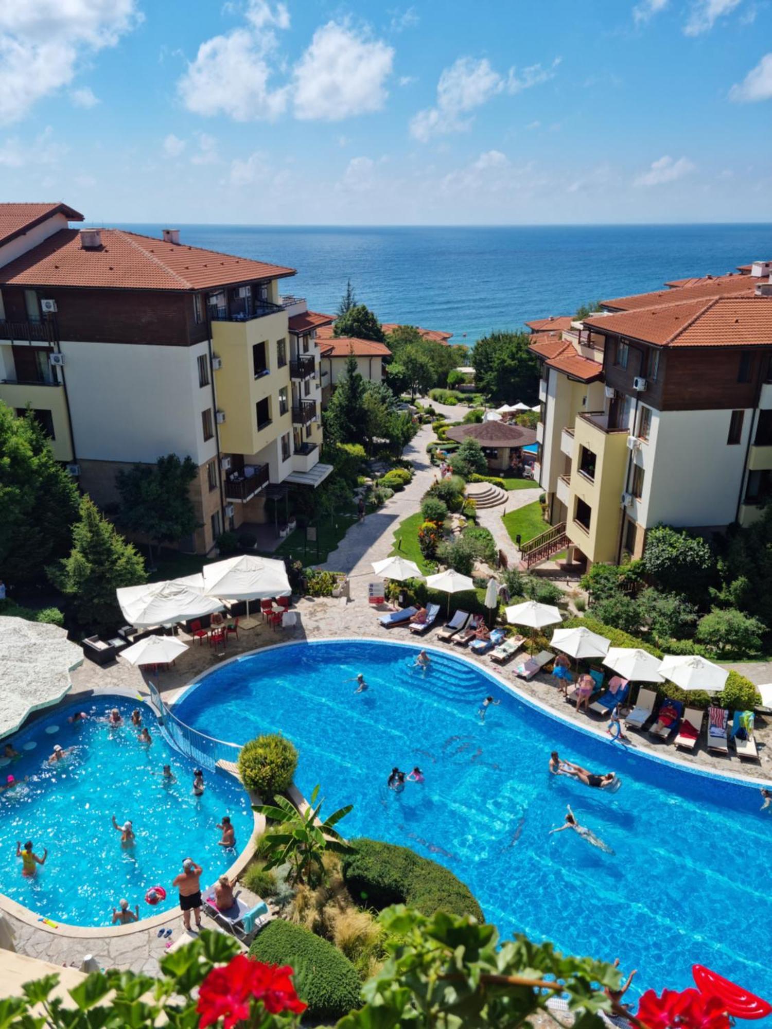 Апартамент Ния, Райска Градина / Garden Of Eden Sveti Vlas Esterno foto