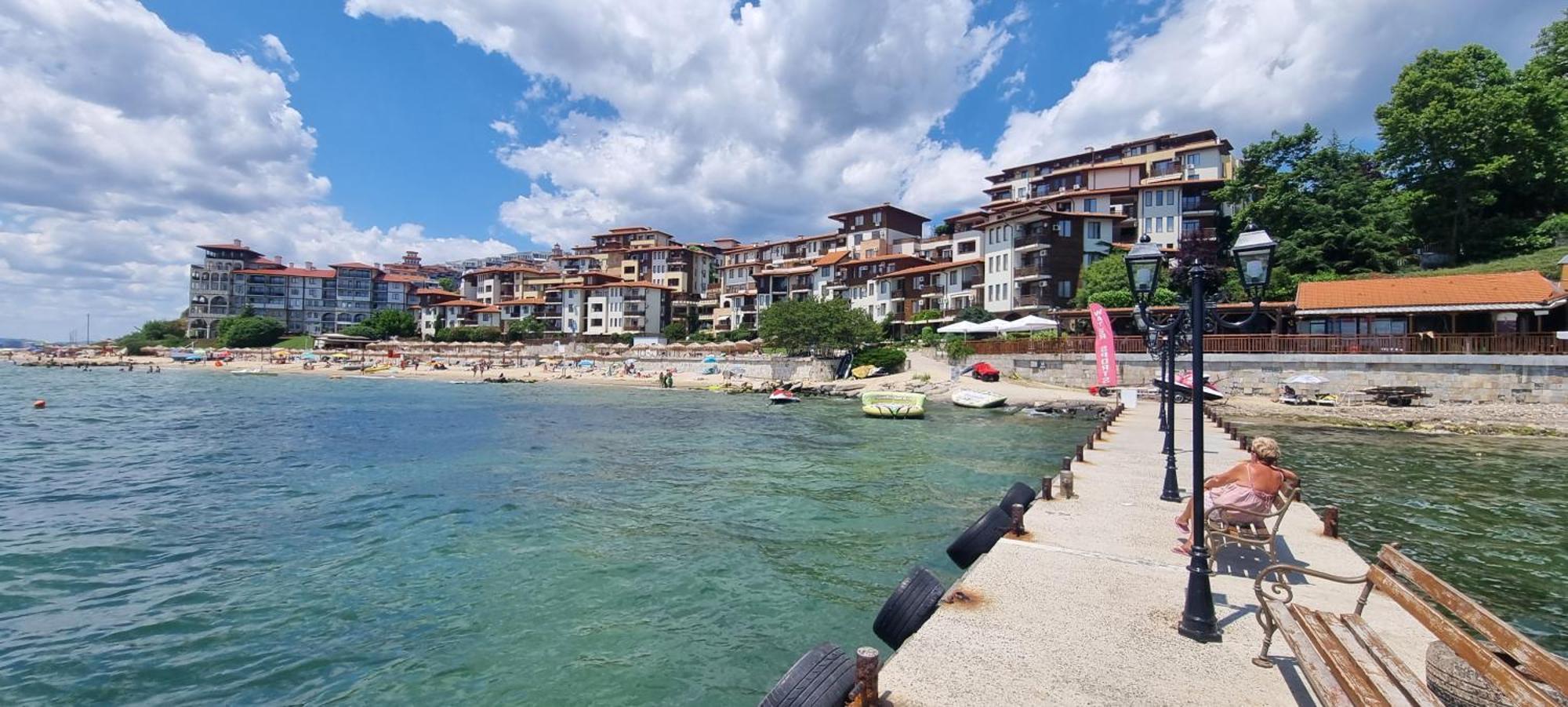 Апартамент Ния, Райска Градина / Garden Of Eden Sveti Vlas Esterno foto