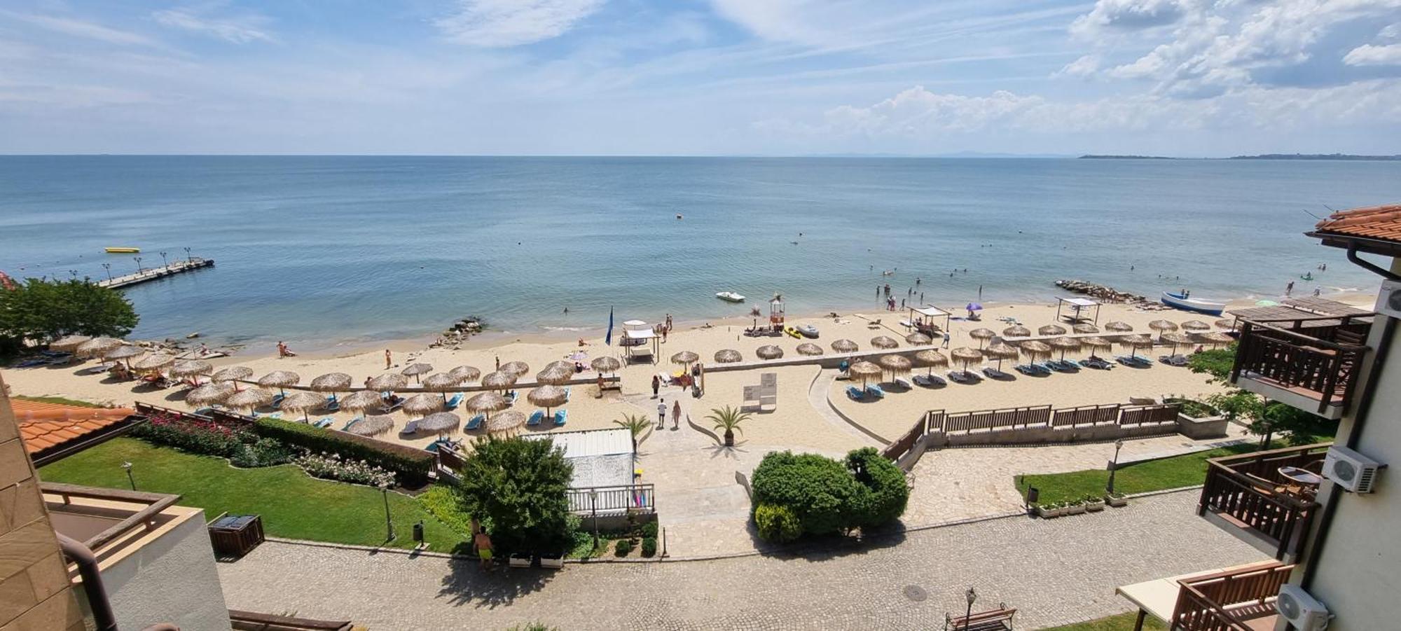 Апартамент Ния, Райска Градина / Garden Of Eden Sveti Vlas Esterno foto